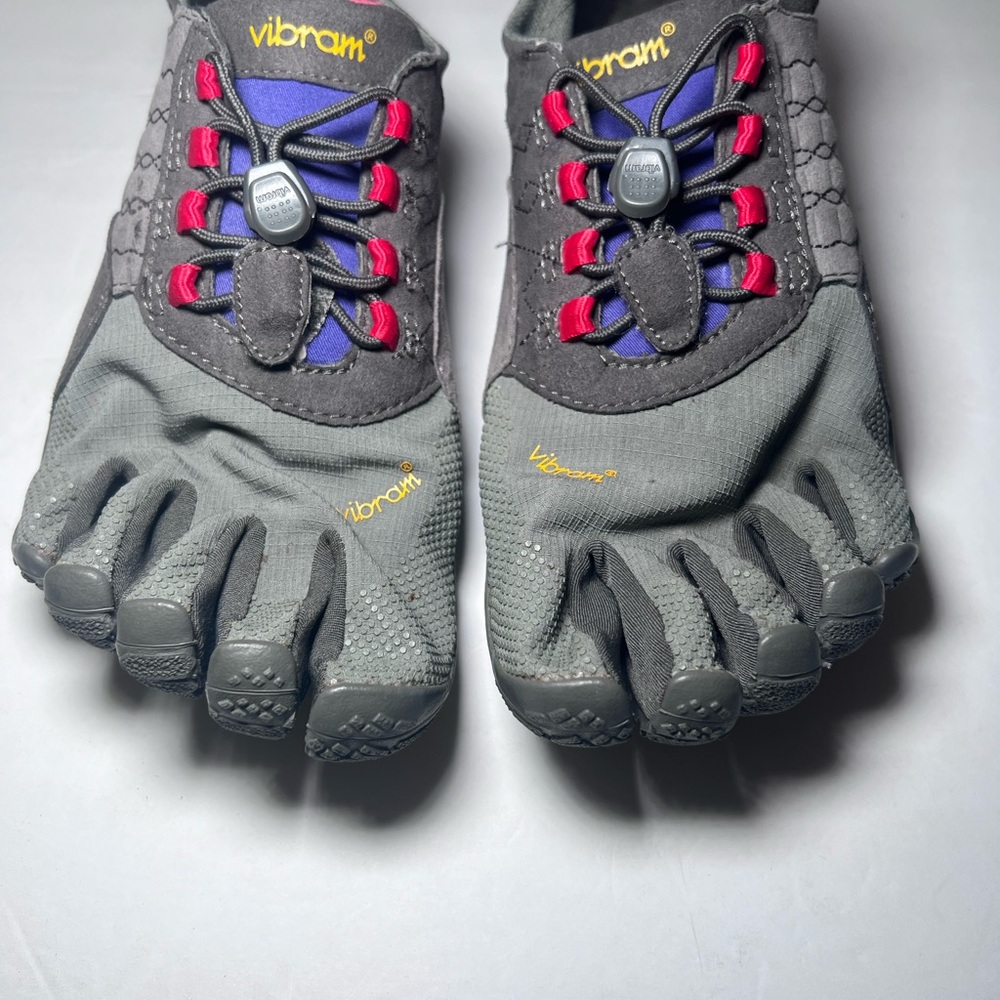 Vibram Women Size 7.5 / 8 FiveFingers Trek Ascent Hiking Shoes Mega Grip Grey - Picture 4 of 10